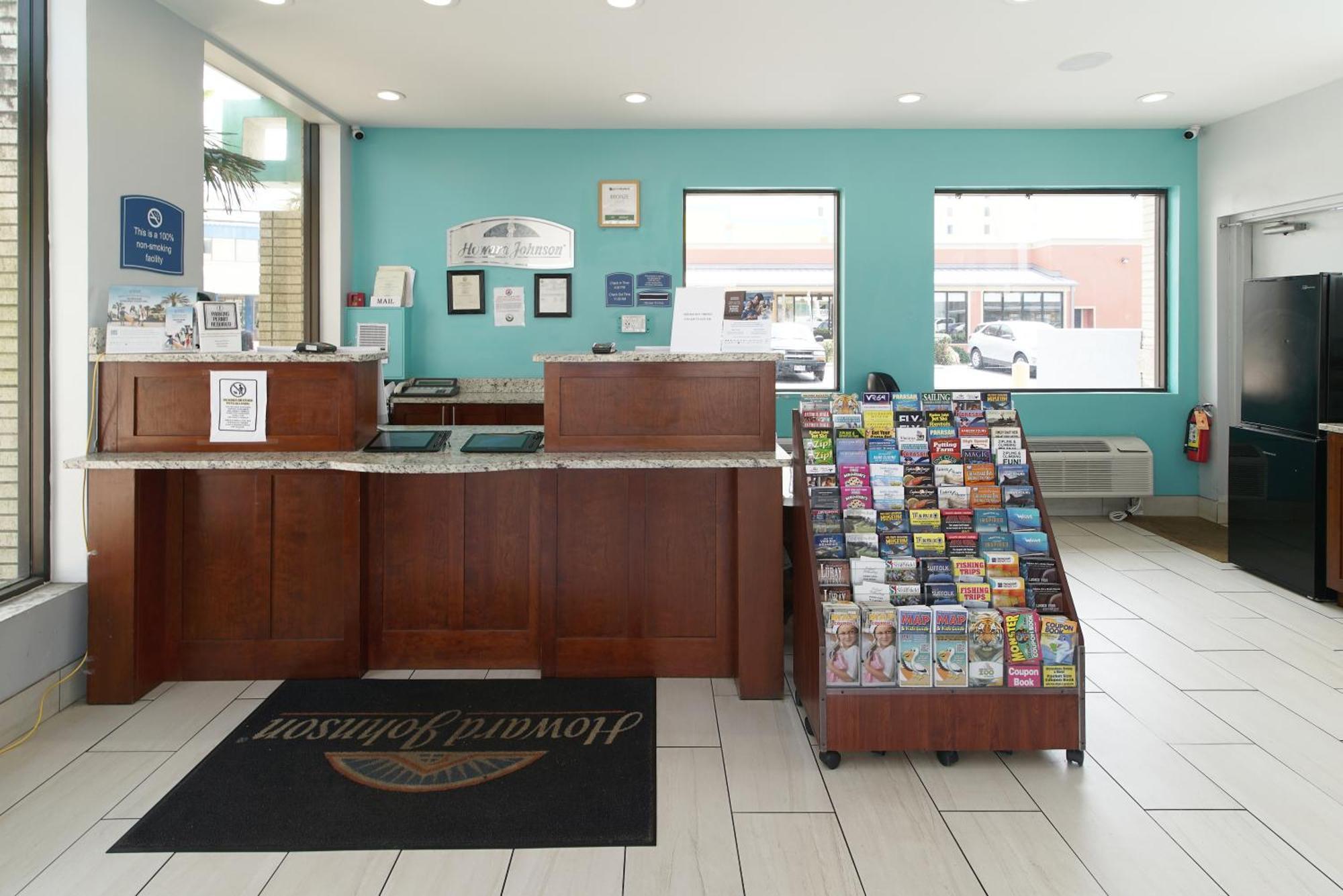 Howard Johnson By Wyndham Virginia Beach At The Beach Экстерьер фото