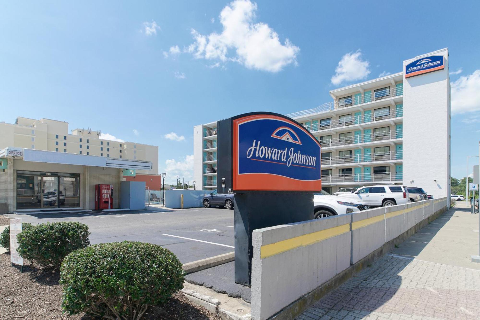 Howard Johnson By Wyndham Virginia Beach At The Beach Экстерьер фото